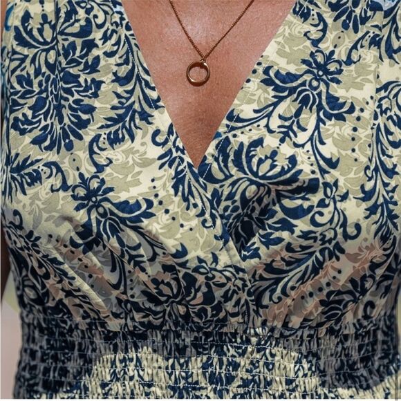 Cupshe Blue Damask Sleeveless Smocked Waist Mini Dress Size XL NWT - Picture 4 of 10